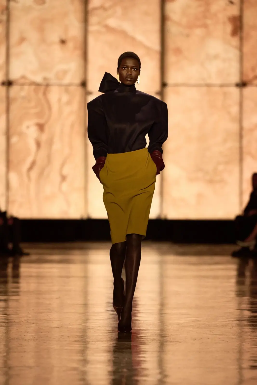 Power dressing: як жінки-лідерки повертають собі стиль0