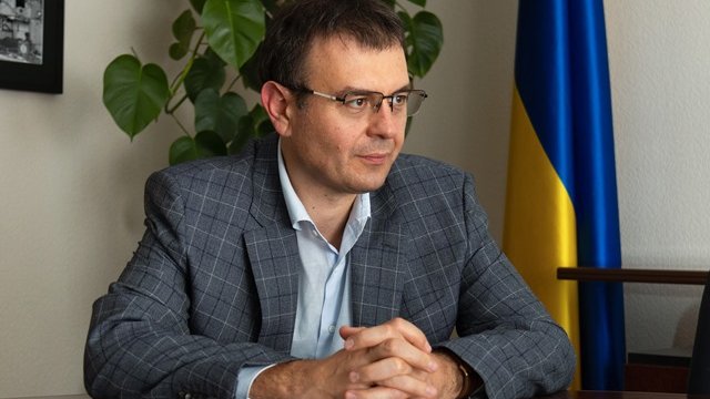 Фінкомітет Ради: більше воєнного страхування та кредитів “5-7-9”
