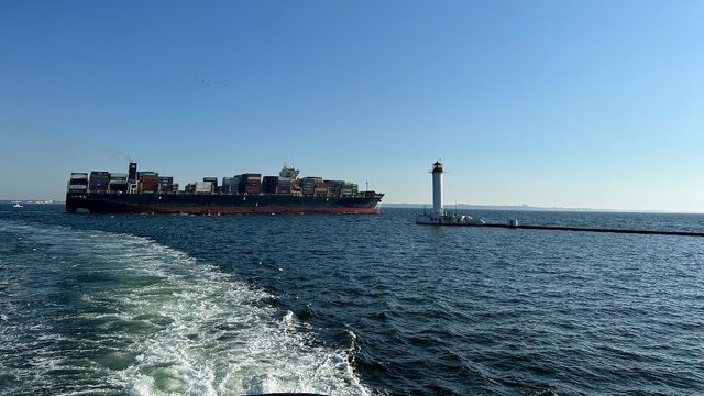 Блокада портів: Україна втрачає до 0,9% ВВП та ризикує своїми експортерами0