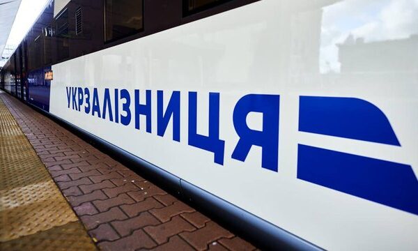 Укрзалізниця” в липні перевезла 2,8 млн пасажирів попри обстріли