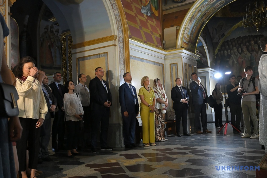Києво-Печерська лавра: шлях до українського Ватикану5