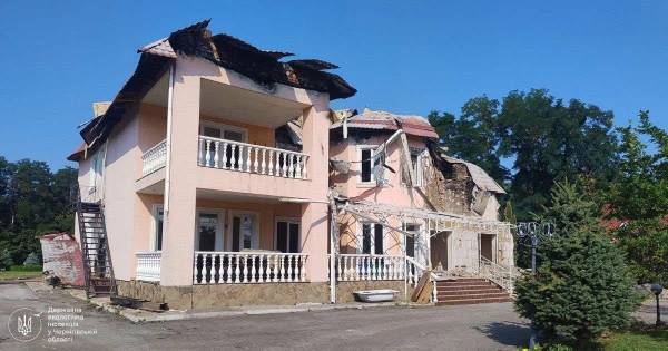 Російські дрони пошкодили пансіонат на Чернігівщині, завдавши збитків на чверть мільйона гривень